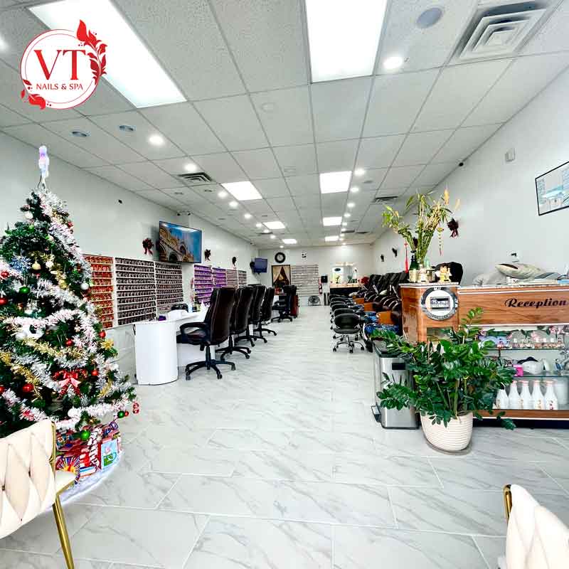 VT Nails & Spa